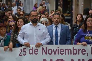 Telde protesta en silencio contra la violencia machista (Foto TA y Francisco Javier Santana)